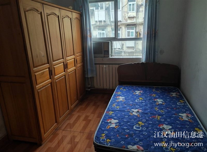 華美小區(qū)住房出售