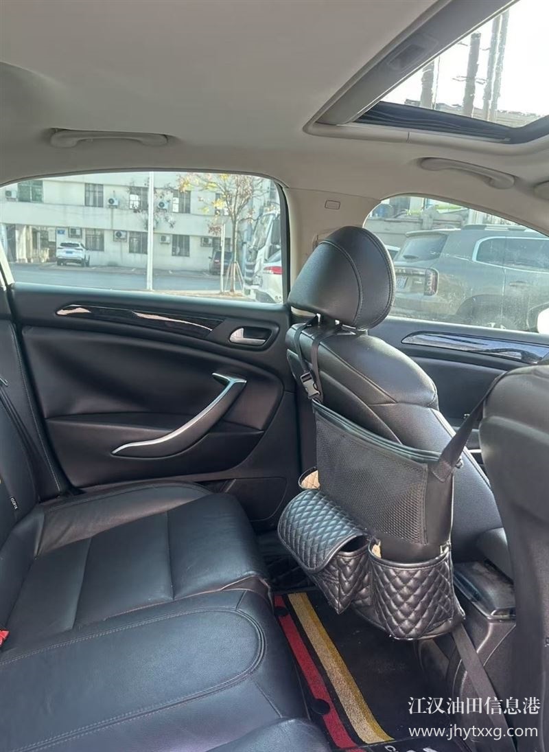 1.6萬出雪鐵龍C5